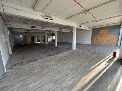 Property Image for Unit 74, London Road, Riverhead, Sevenoaks, Kent, TN13 2DN