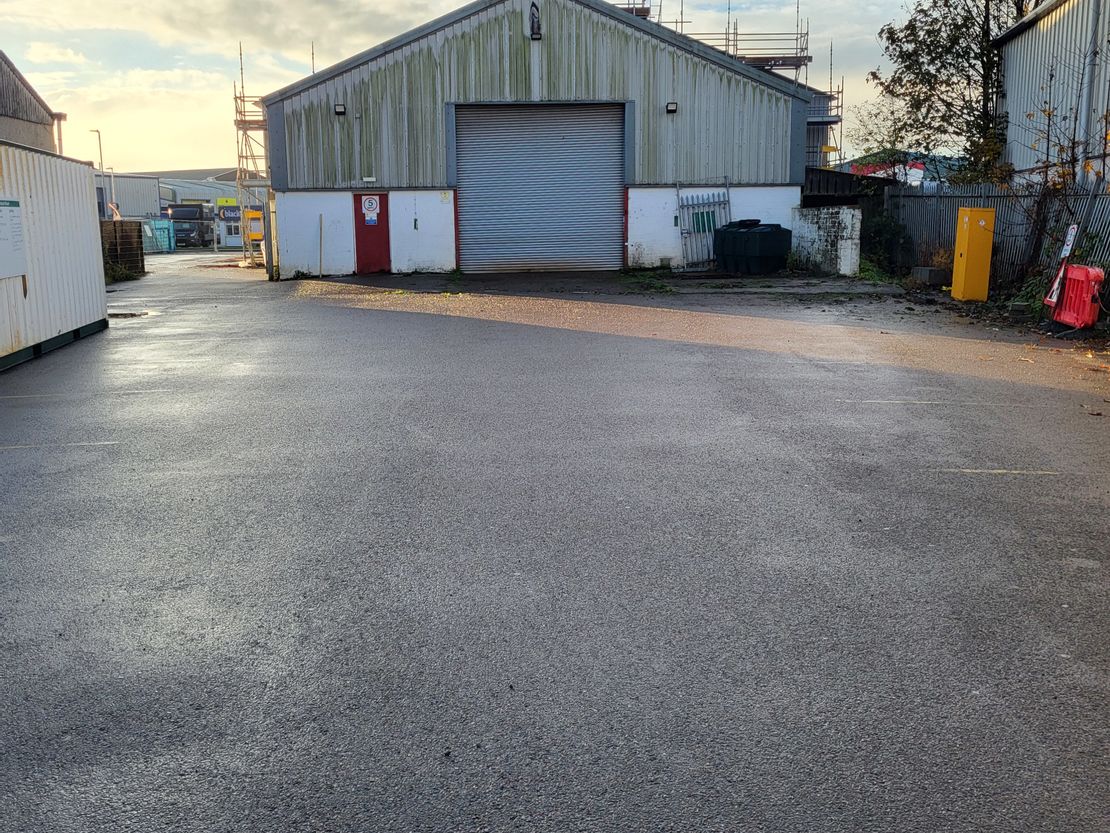 Showroom + Warehouse 6 Harbour Road, Longman Industrial Estate, Inverness, IV1 1PB