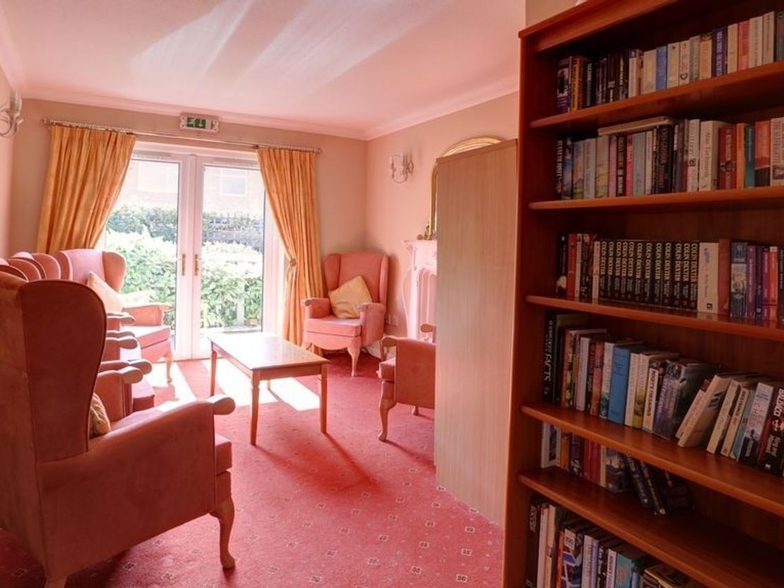 Rest Homes, Lytham St Annes, FY8