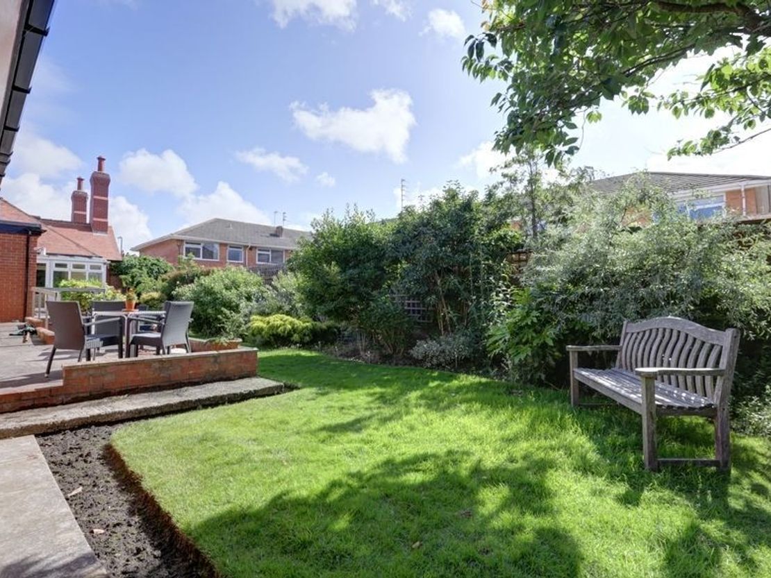 Rest Homes, Lytham St Annes, FY8