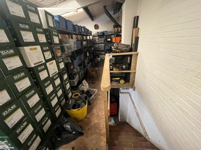 Property Image for Unit 10 Sheddingdean Business Centre, Marchants Way, Burgess Hill, West Sussex, RH15 8QY