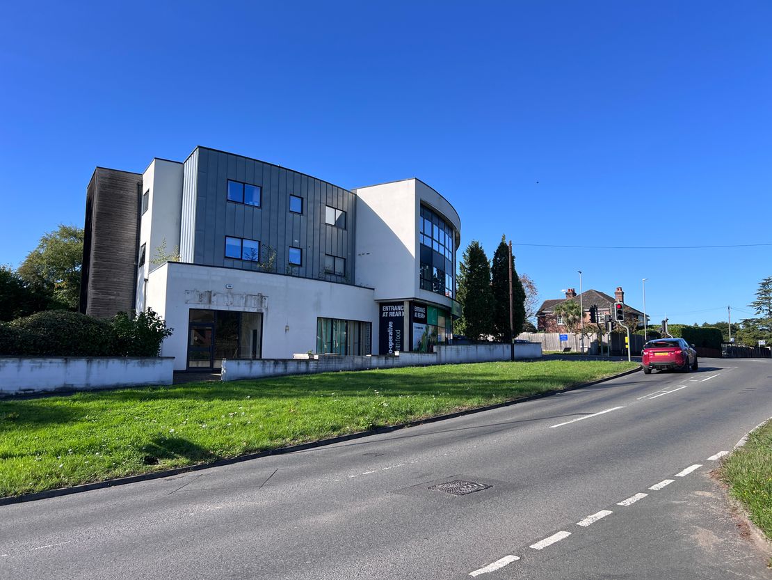 Ground Floor Retail Unit, Woodhouse Court, 88 Ringwood Road, Verwood, Dorset, BH31 7AL