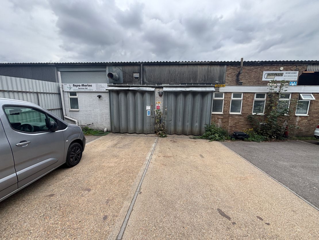 Unit V4, Willments Industrial Estate, Hazel Road, Southampton, Hampshire, SO19 7HS