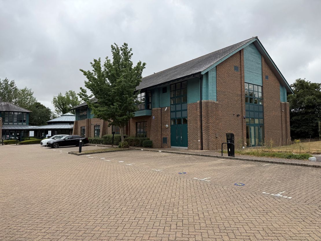 First Floor South Wing Denne Court, Hengist Field, Borden, Sittingbourne, Kent, ME9 8LT