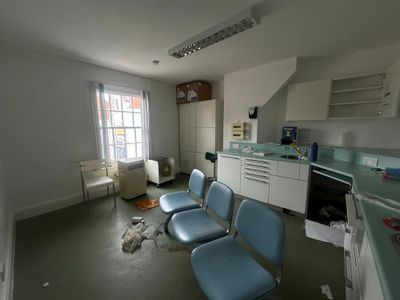Property Image for First Floor, 25 Market Place, Bingham, Bingham, Nottinghamshire, NG13 8AN