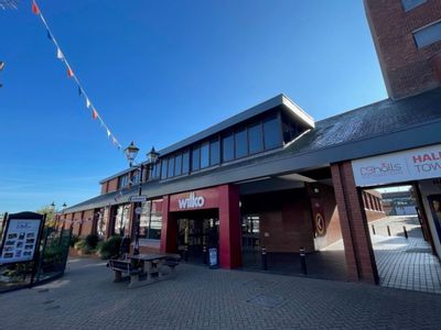 Property Image for 8-10 Hagley Street, Halesowen, Halesowen, West Midlands, B63 3AS