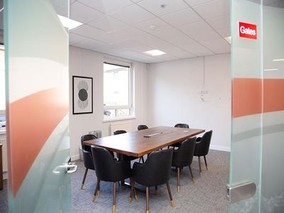Property Image for 2640 Kings Court, The Crescent, Birmingham, West Midlands, B37 7YE