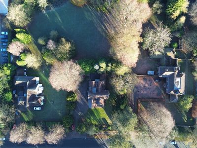 Property Image for The Beeches, 29 Manor Road, Oadby, Leicester, Leicestershire, LE2 2LG