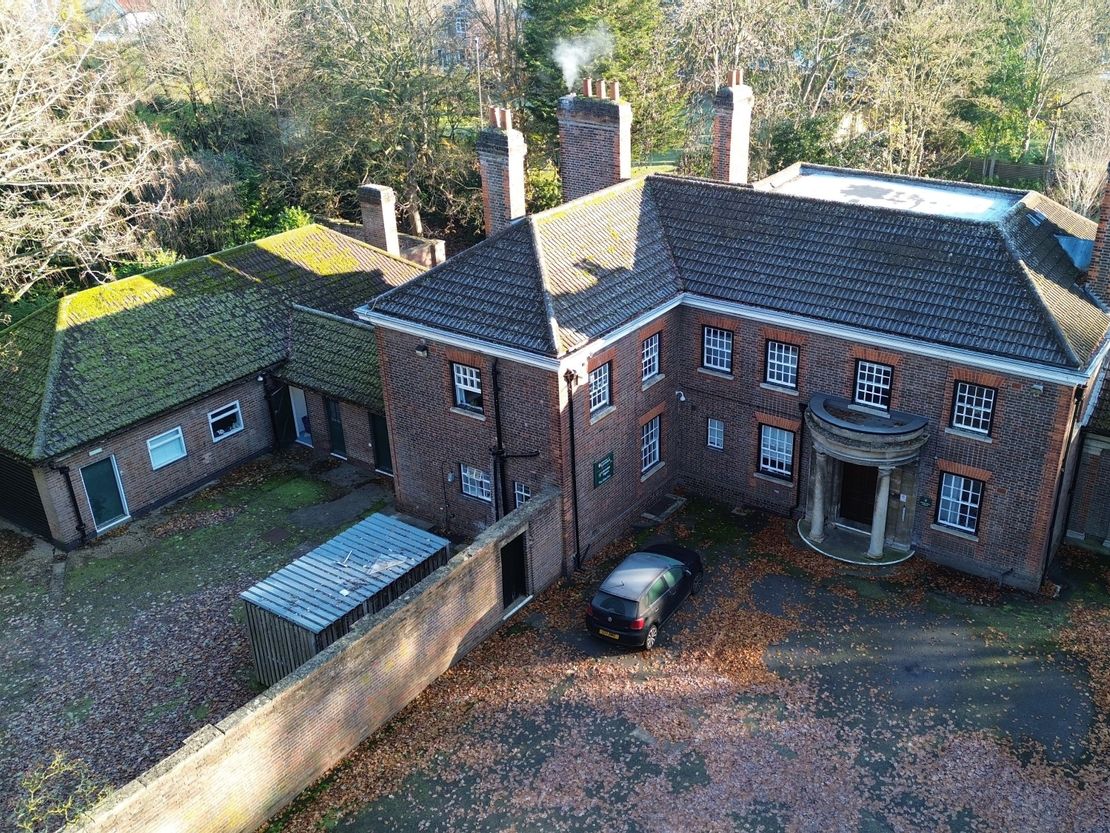 The Beeches, 29 Manor Road, Oadby, Leicester, Leicestershire, LE2 2LG