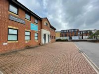Property Image for 8 Tanners Yard, London Road, Bagshot, GU19 5HD