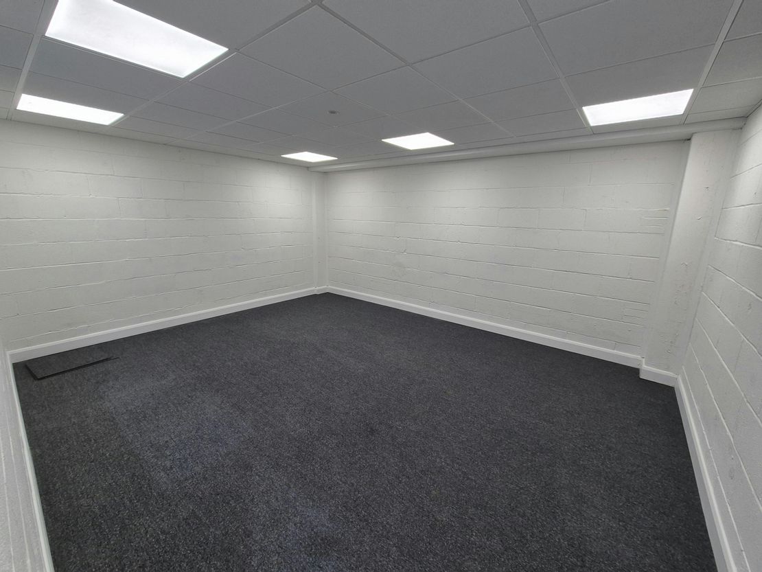 Unit B2, Lympne Distribution Park, Otterpool Lane, Hythe, CT21 4LR