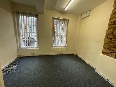 Property Image for Sheaf Street, Daventry, Northamptonshire, NN11 4HD