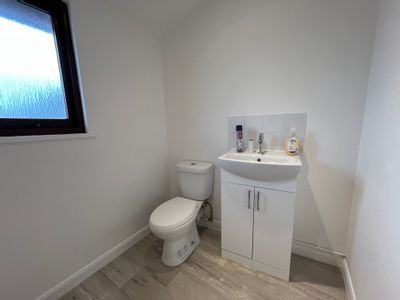 Property Image for Unit 7, The Parade, 147 Wareham Road, Corfe Mullen, Wimborne, Dorset, BH21 3LA