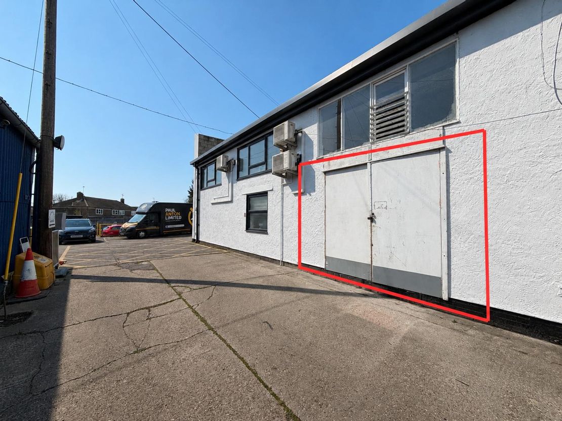 Unit 8D, Ongar Road Trading Estate, Ongar Road, Dunmow, Essex, CM6 1EU