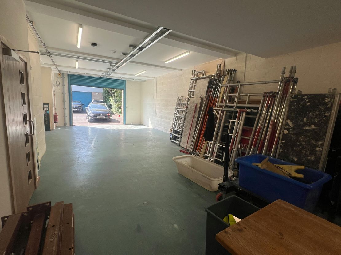 Unit 14 Abbots Business Park, Primrose Hill, Kings Langley, WD4 8FR