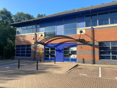 Property Image for Unit A - The Courtyard, Hatfield Road, St. Albans, Hertfordshire, AL4 0LA