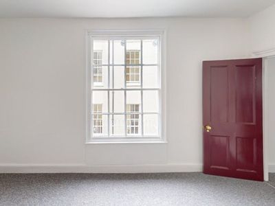Property Image for Second and Third Floor Offices, 47 - 48 Sidney Street, Cambridge, CB2 3HX