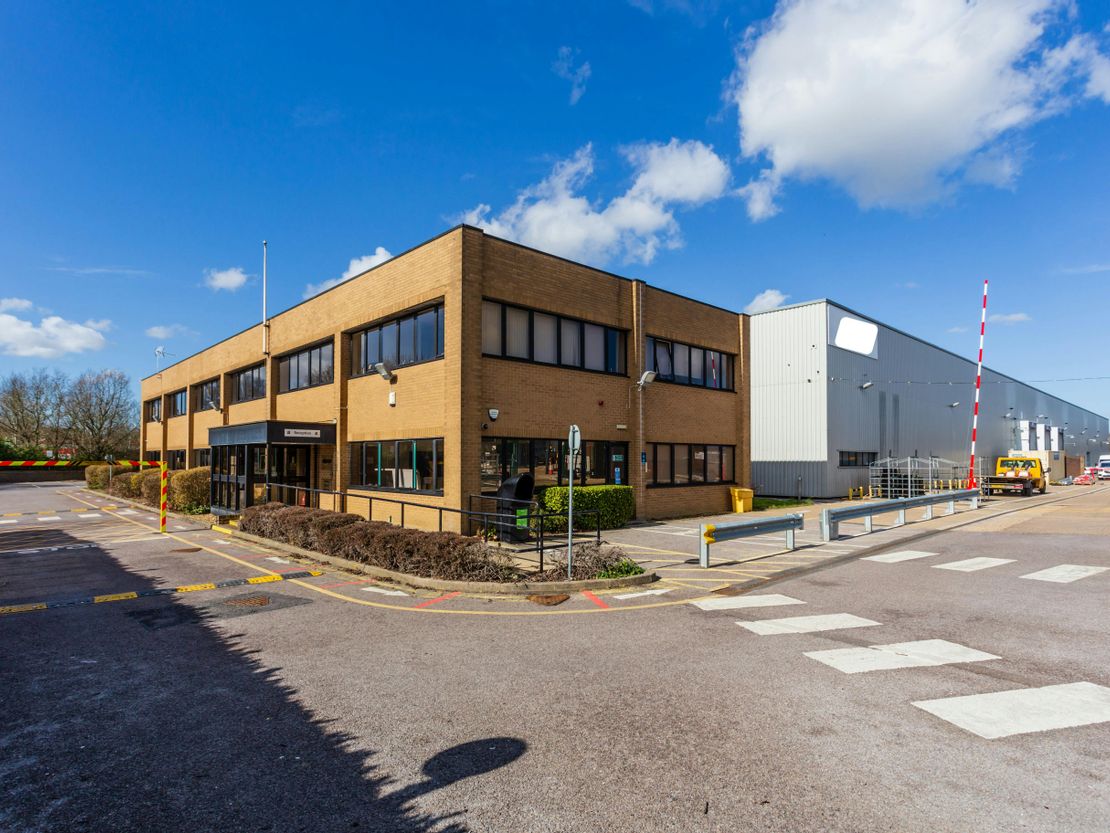 Peterborough 87, Southgate Way, Orton, Peterborough, PE2 6YG