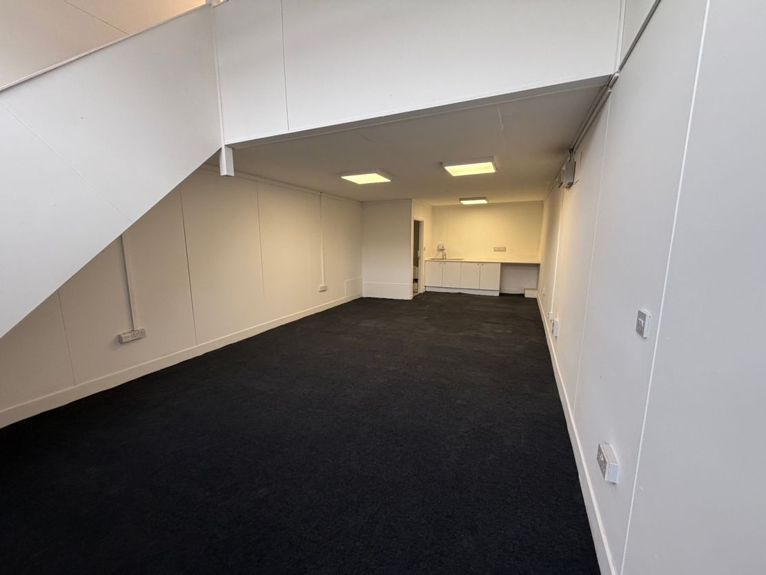 Unit 8A, Ongar Road Trading Estate, Ongar Road, Dunmow, Essex, CM6 1EU