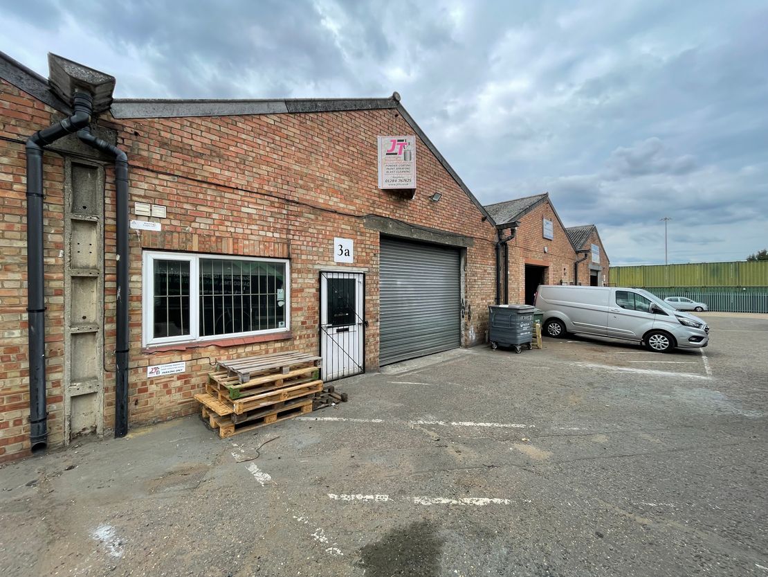 Unit 3A, Barton Road Trading Estate, Barton Road, Bury St. Edmunds, Suffolk, IP32 7BE