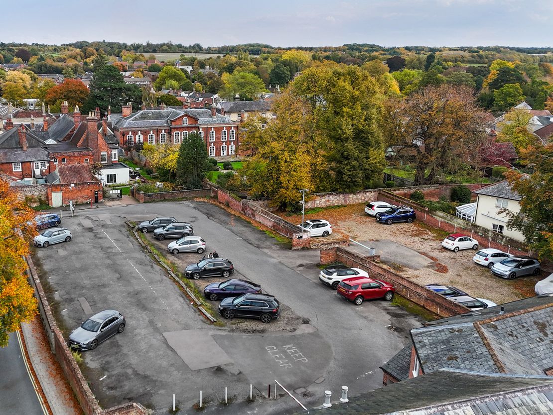 10 Northgate Street, Bury St. Edmunds, Suffolk, IP33 1HQ