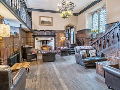 Property Image for 10 Northgate Street, Bury St. Edmunds, Suffolk, IP33 1HQ