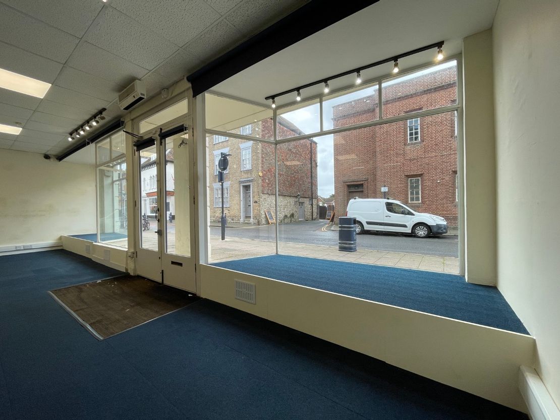 Shop 5/6, Spring House, 141 High Street, Hythe, Kent, CT21 5JL