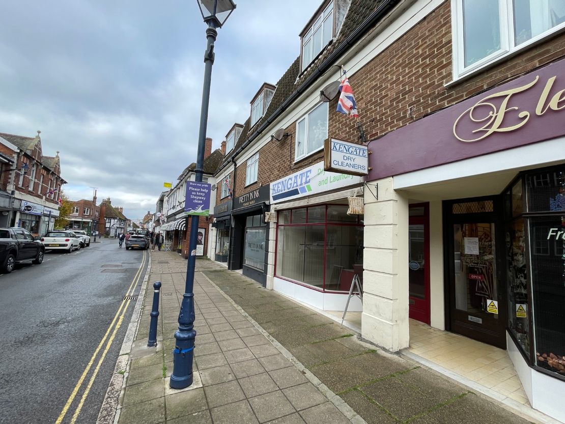 Unit 3, Spring House, 141 High Street, Hythe, Kent, CT21 5JL