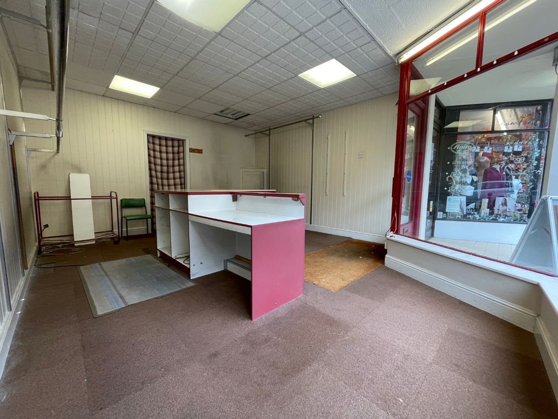 Unit 3, Spring House, 141 High Street, Hythe, Kent, CT21 5JL