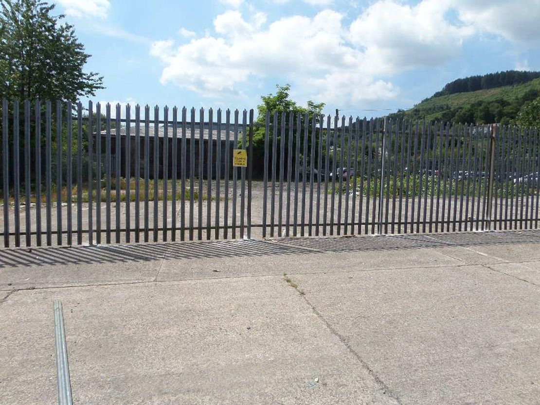 MAGPIE GROVE INDUSTRIAL PARK, LLWYNYPIA, TONYPANDY, RCT., CF40 2JJ