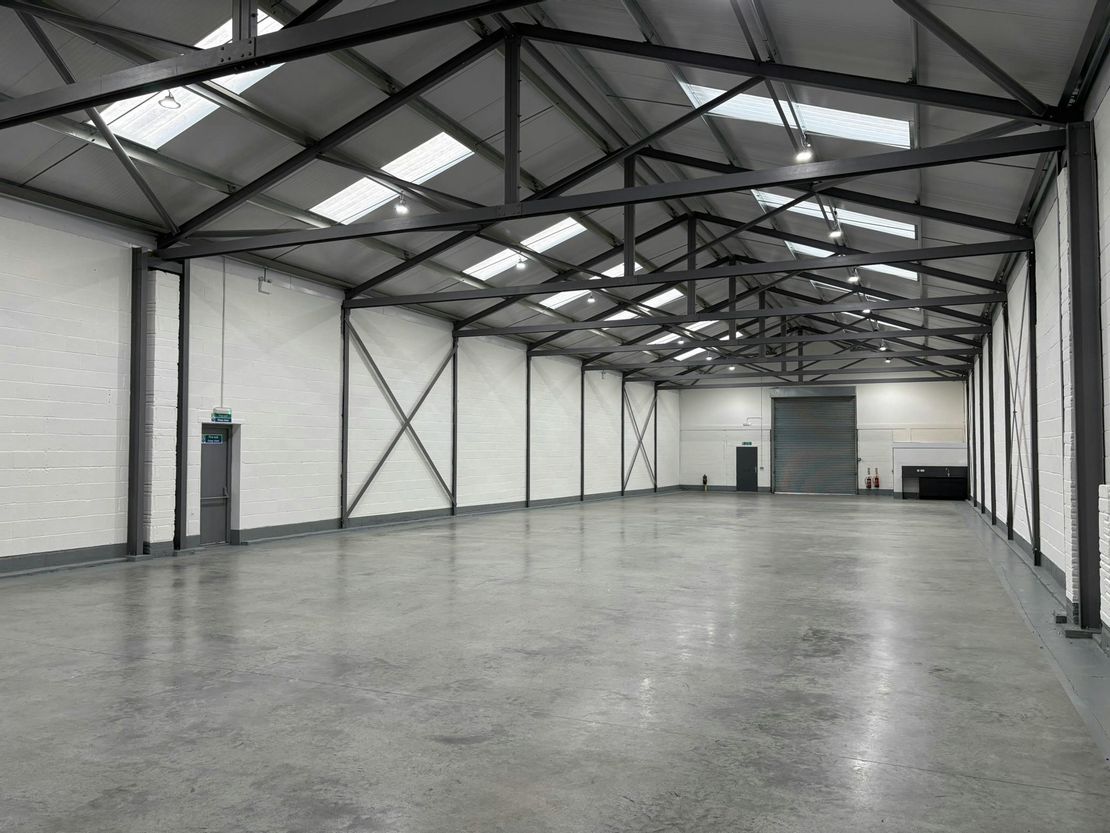 Unit 33, Phoenix Distribution Park, Phoenix Way, Hounslow, TW5 9NB