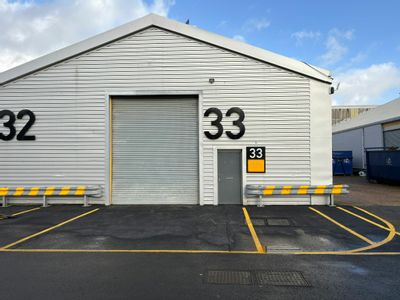 Property Image for Unit 33, Phoenix Distribution Park, Phoenix Way, Hounslow, TW5 9NB