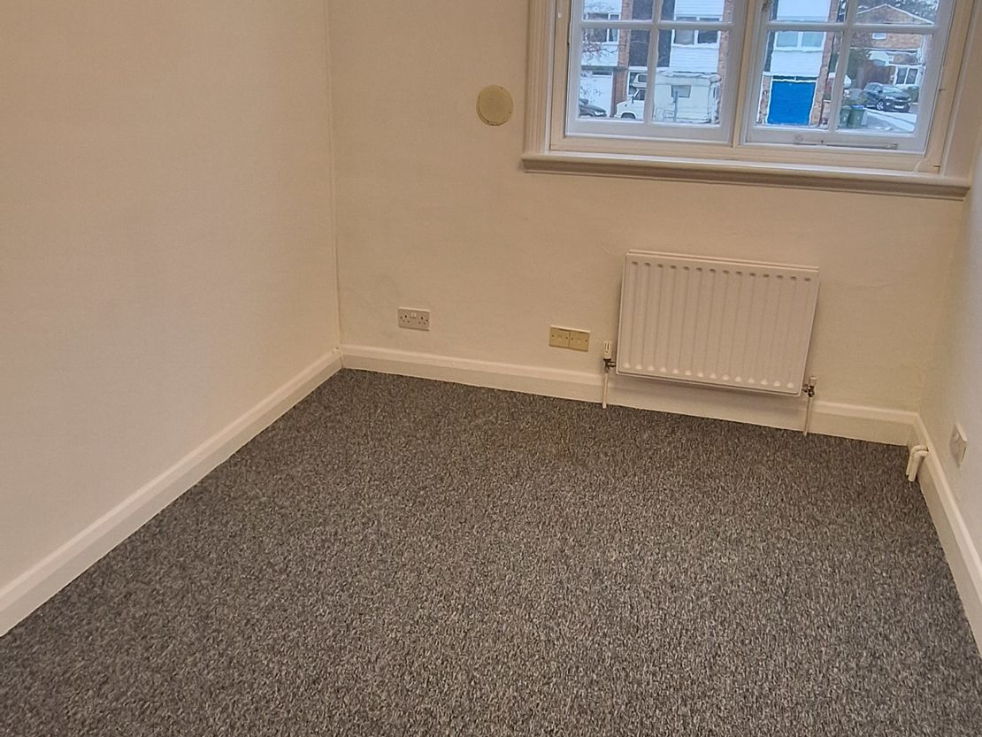 Milnwood, North Parade, Horsham, West Sussex, RH12 2BT