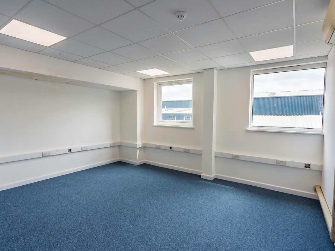 Unit 3 The Way, Fowlmere, Royston, SG8 7QS