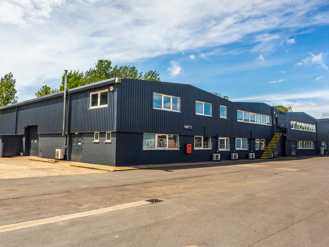 Unit 3 The Way, Fowlmere, Royston, SG8 7QS