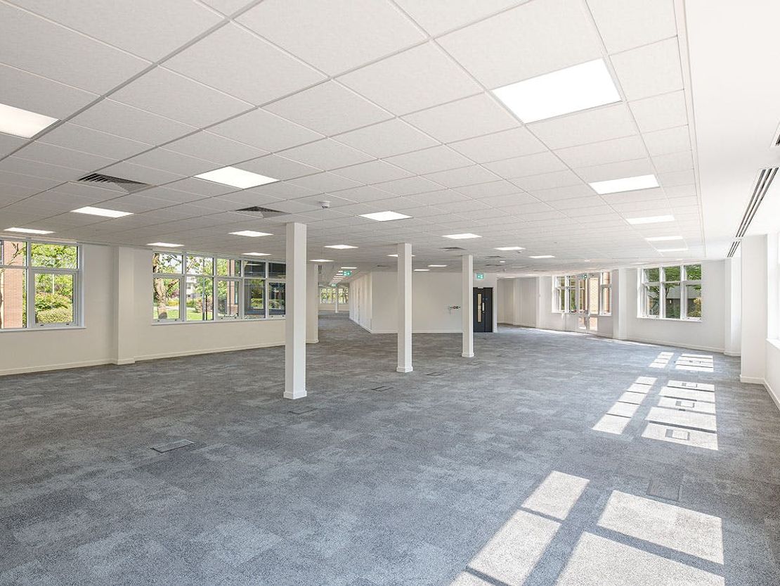 300 Cambridge Science Park, Cambridge, CB4 0FZ