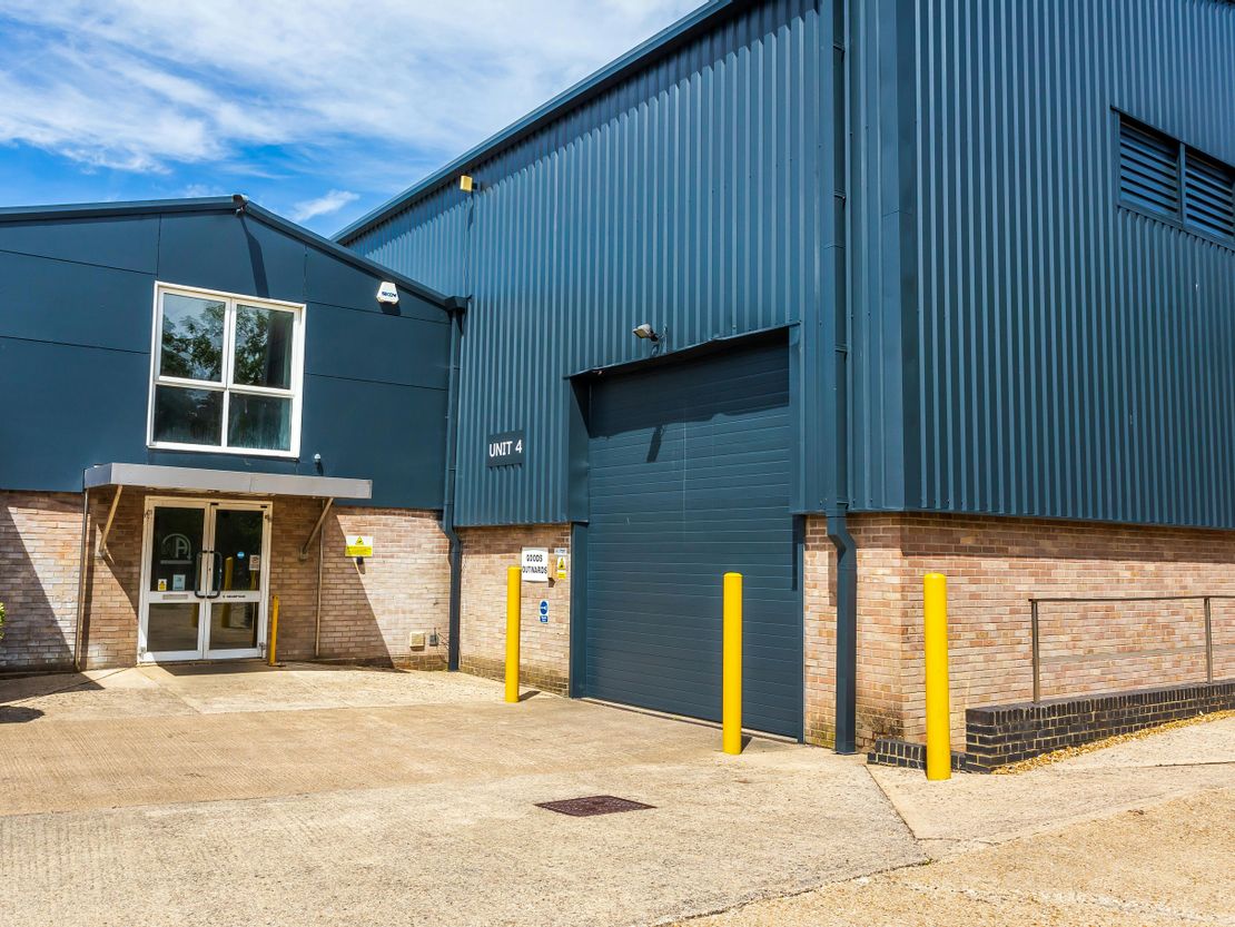 Unit 4 The Way, Fowlmere, Royston, SG8 7QS