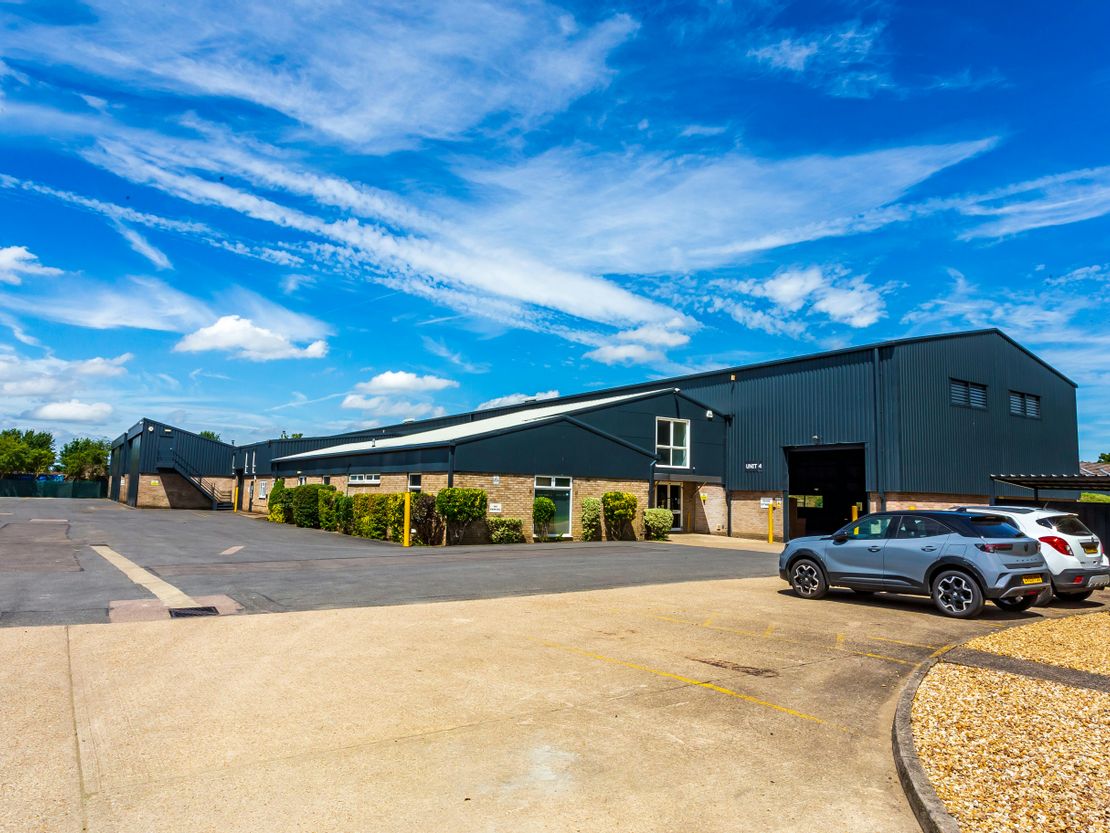 Unit 4 The Way, Fowlmere, Royston, SG8 7QS
