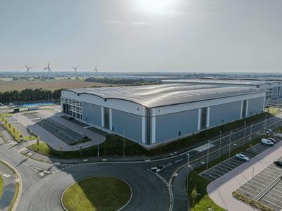 Property Image for Unit 9 Phase 3, Symmetry Park, Stratton Business Park, Biggleswade, SG18 8YY