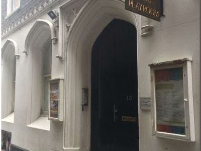 Property Image for 10D St Edwards Passage, Cambridge, CB2 3PJ