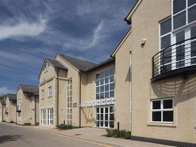 Property Image for Mill Court, Great Shelford, Cambridge, CB22 5LD
