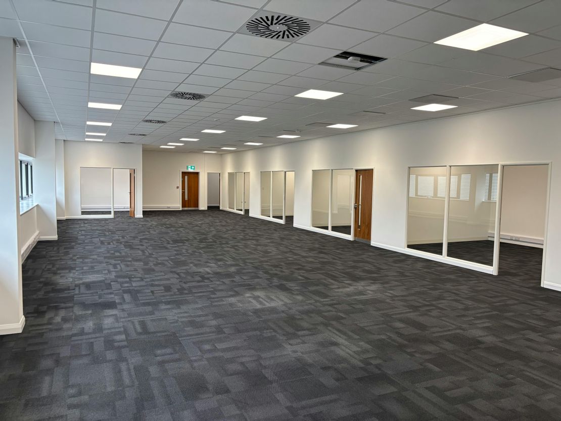 Unit 300 Buckingway Business Park, Swavesey, Cambridge, CB24 4UQ