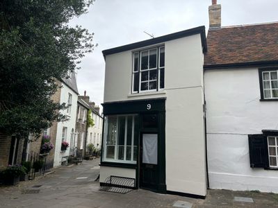 Property Image for 9 Portugal Place, Cambridge, CB5 8AF