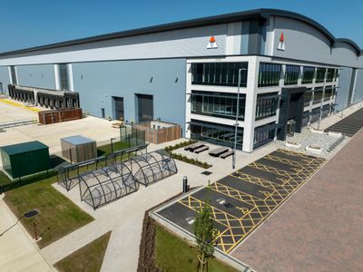 Property Image for Unit 8 Phase 3, Symmetry Park, Stratton Business Park, Biggleswade, SG18 8YY