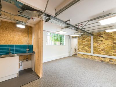 Property Image for Chesterton Mill, Chesterton, Cambridge, CB4 3NP