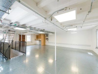 Property Image for Chesterton Mill, Chesterton, Cambridge, CB4 3NP