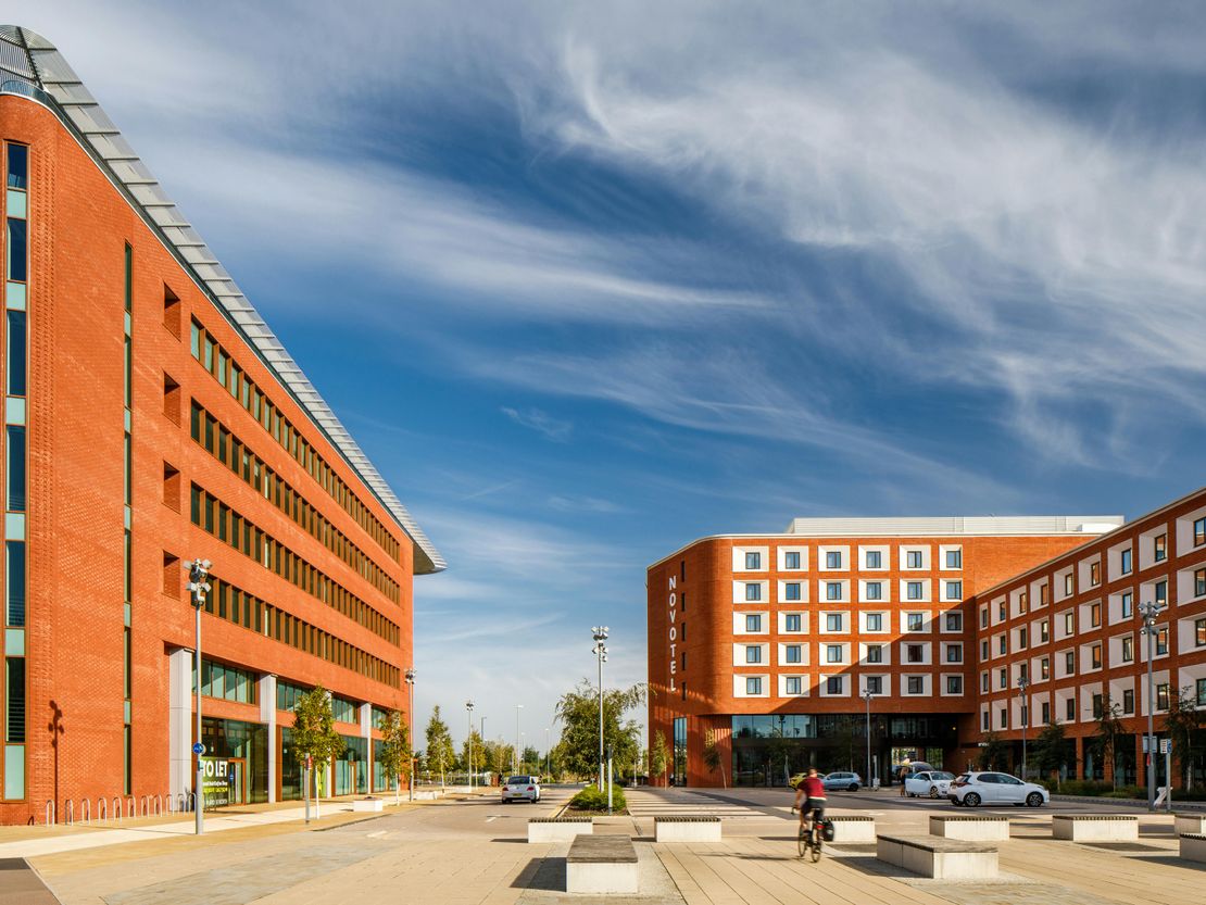 One Cambridge Square, Cambridge, CB4 0AE