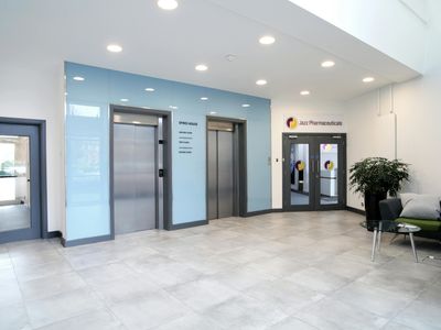 Property Image for Spires House, ARC Oxford, John Smith Drive, Oxford, OX4 2RW