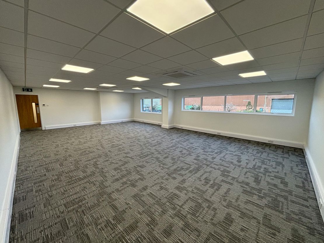 Unit 26, Nuffield Way, Abingdon, OX14 1RL