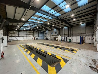 Property Image for Unit 19A, Nuffield Centrum, Abingdon, OX14 1RL
